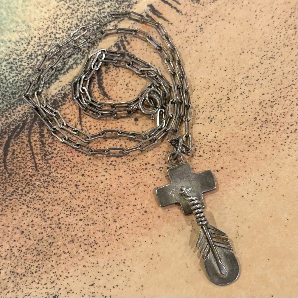 Vintage Old Pawn Sterling Silver Cross Feather Pendant Necklace Signed PS - Picture 2 of 6